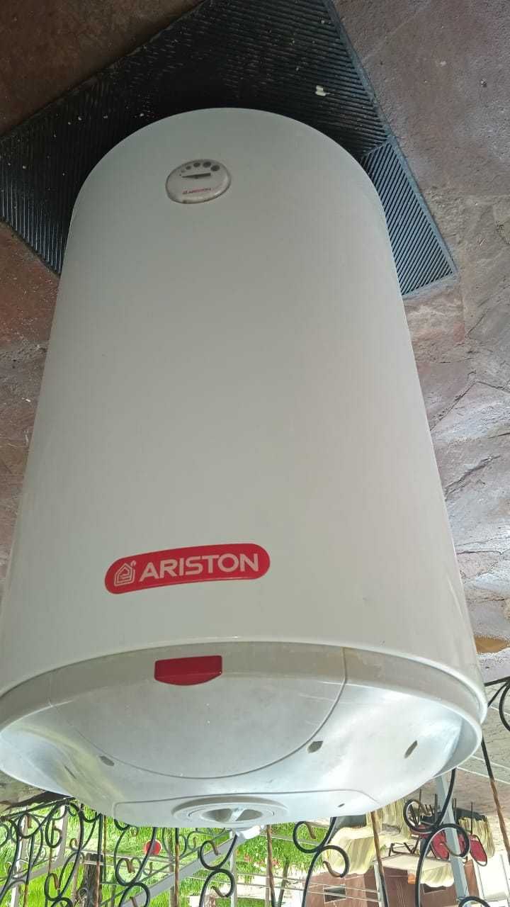водонагреватель Аристон- на-80-литров в отличном рабочем состоянии+