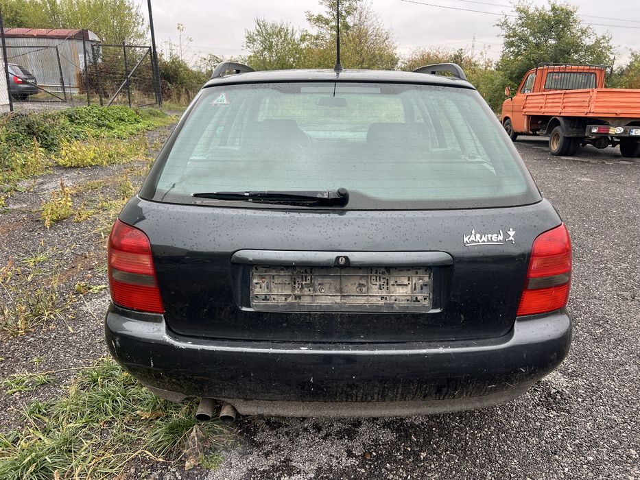Audi A4 1,8T 150к.с  На Части 1997г Ауди А4