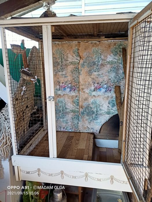 Продам клетку большую
