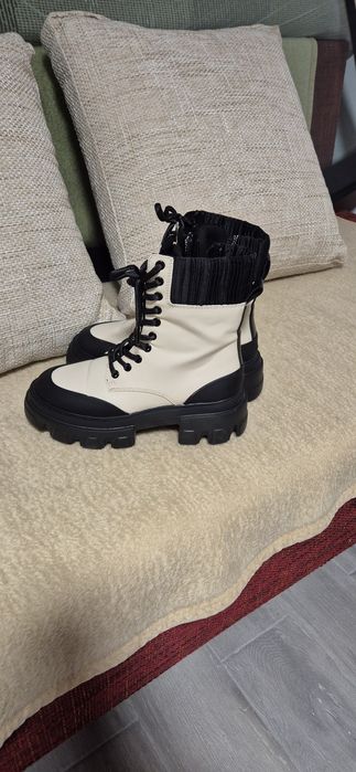 Bocanci /Ghete marimea 38