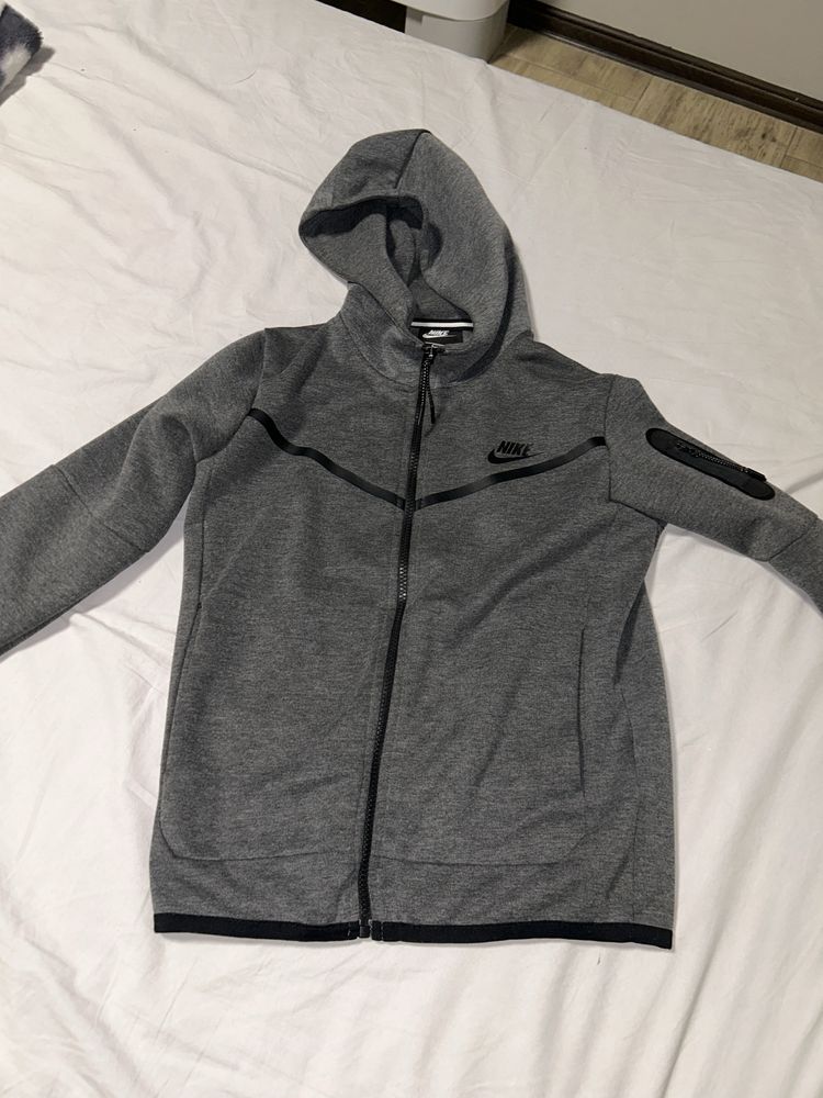 Nike tech fleece