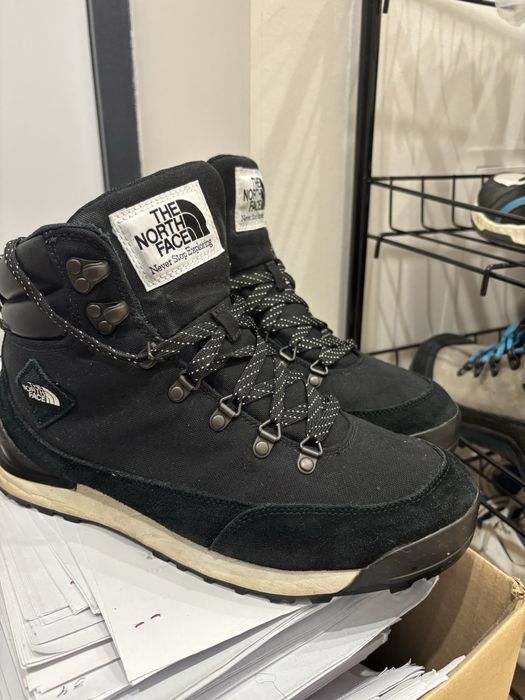 Продам обувь зимную