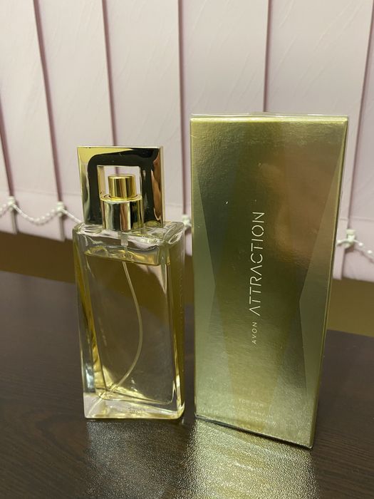 Парфюм Avon Attraction