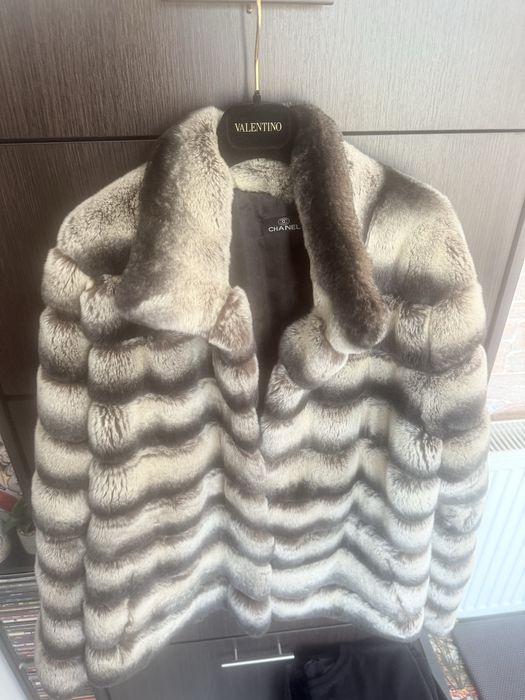 Haină din blană Chanel