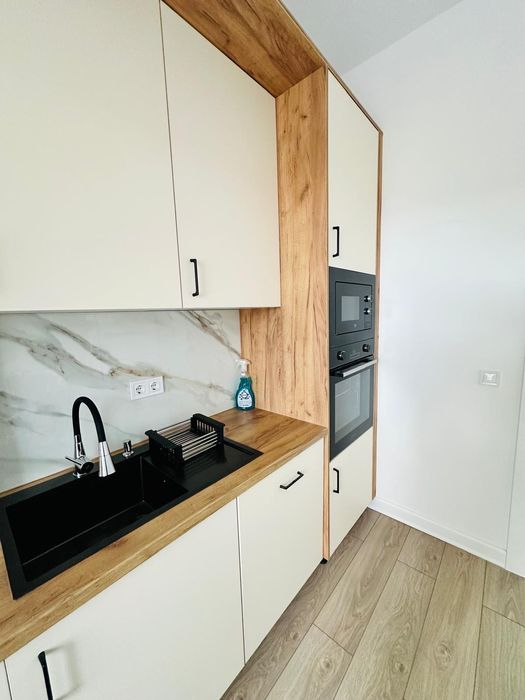 Apartament 2 camere de închiriat, zona Ciresica