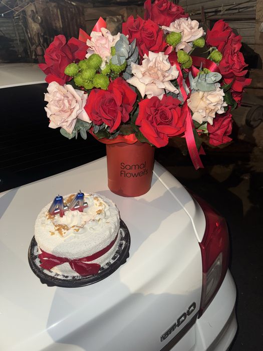 Букет от Самал flowers 6500 тг