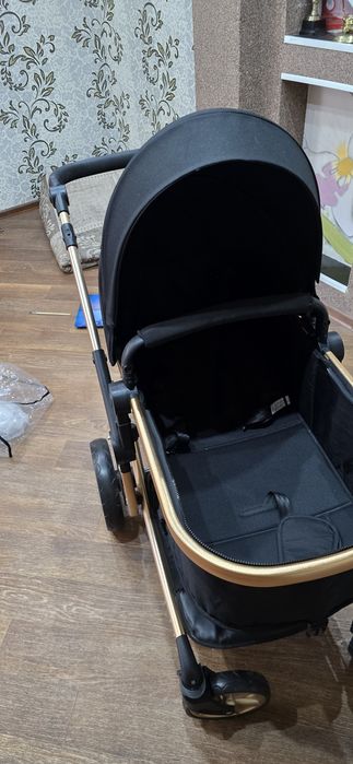 Продам коляску почти новая Амели,в отличном состоянии