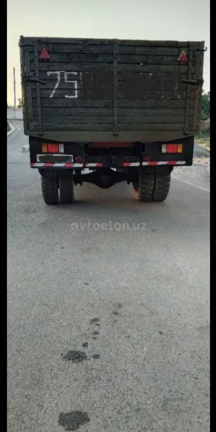 Zil sotiladi 1990-yil