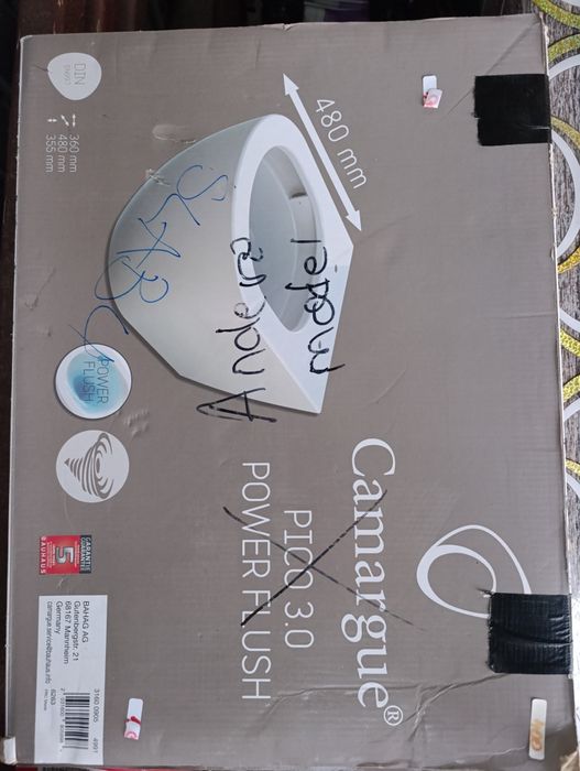 Toaleta wc ceramica suspendata