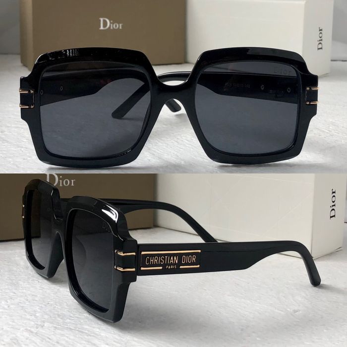 Дамски слънчеви очила квадратни