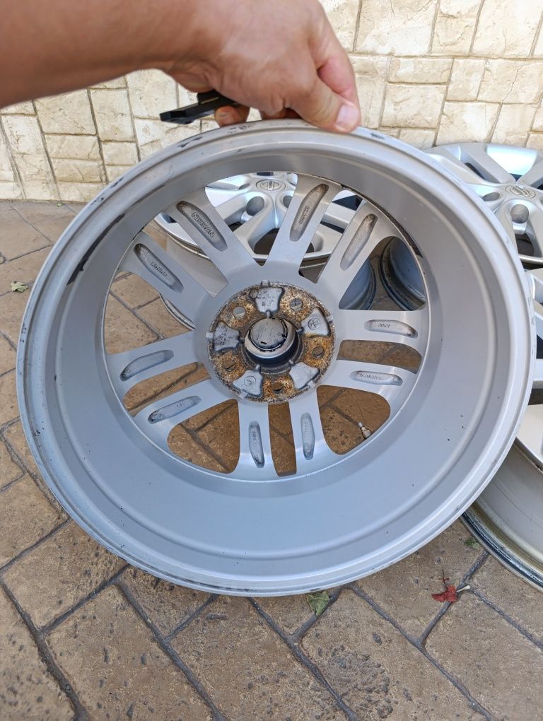 Оригинални джанти за Нисан 5х114.3 17 цола TPMS