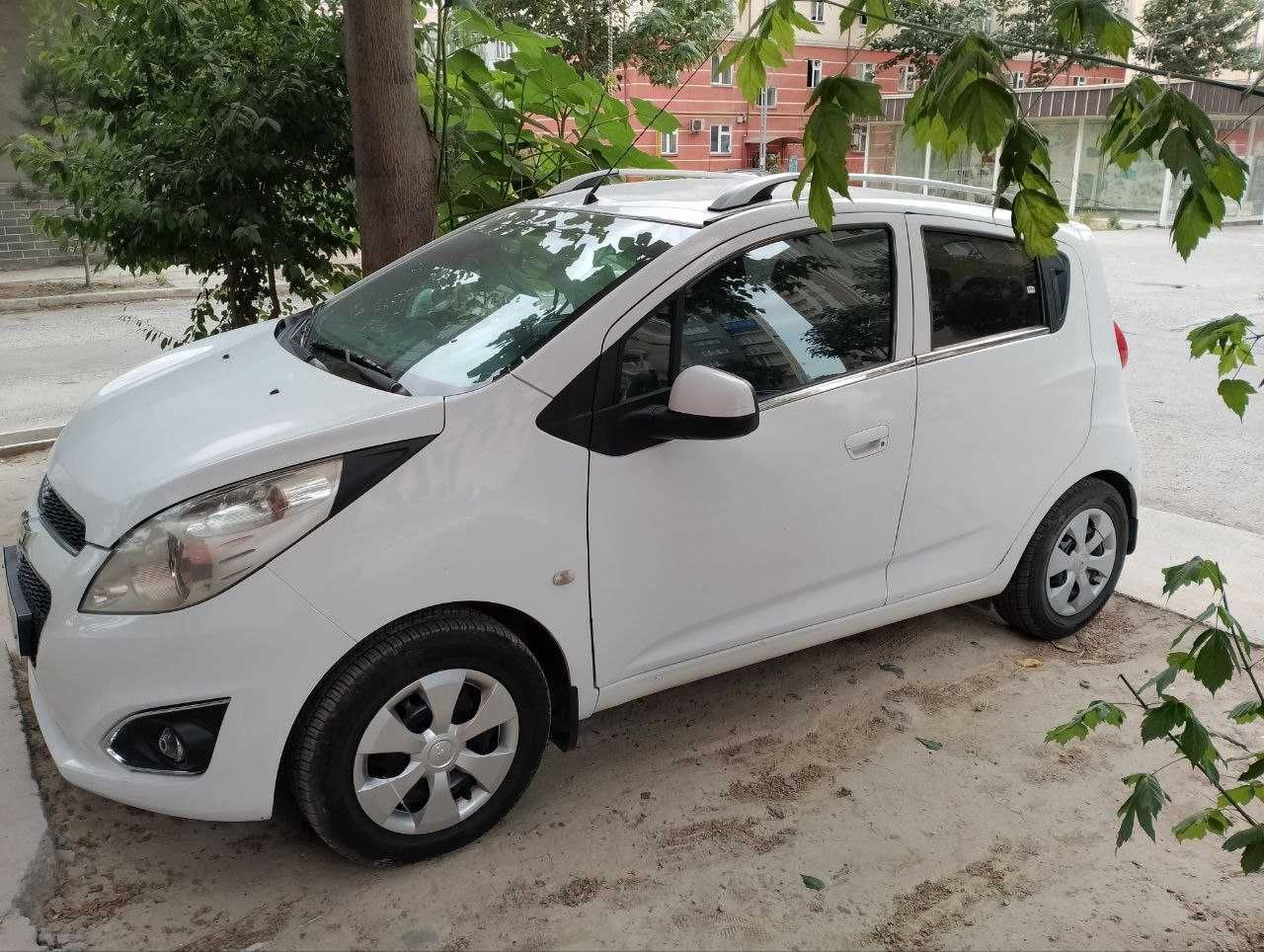 SPARK sotiladi  2017 yil   5500  ue