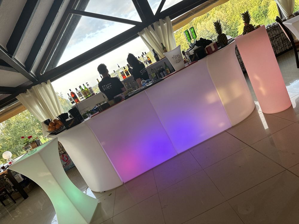 Open bar, bar mobil, cocktail bar, tort shoturi , pt evenimente