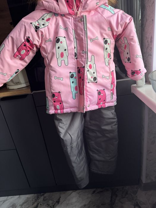 Зимний костюм для девочки