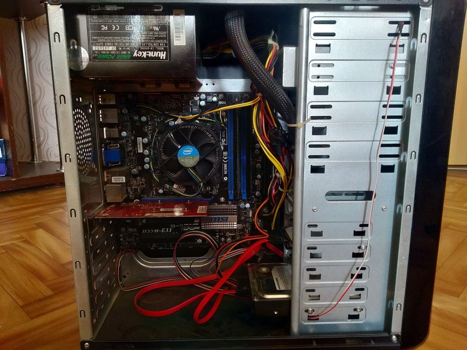 Продам системный блок Core i3