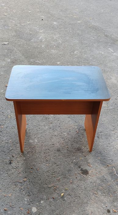 Măsuță Masa birou compacta pe rotile