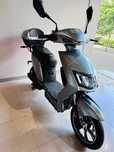 Scuter Electric KUBA Ecorider MQ cu motor de 800W si autonomie de 60KM