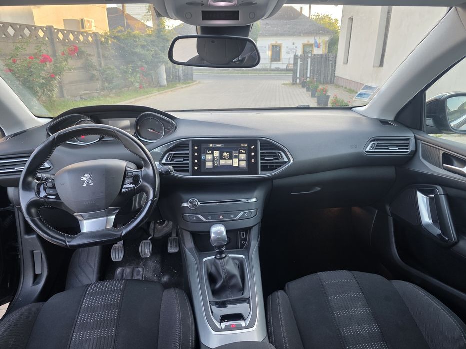 Peugeot 308 2.0 HDI 2016 , 157000 km