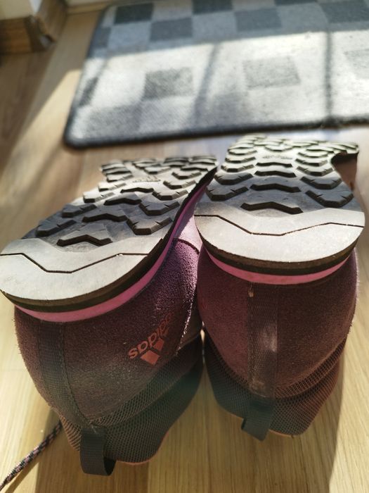 Дамски зимни Адидас 39