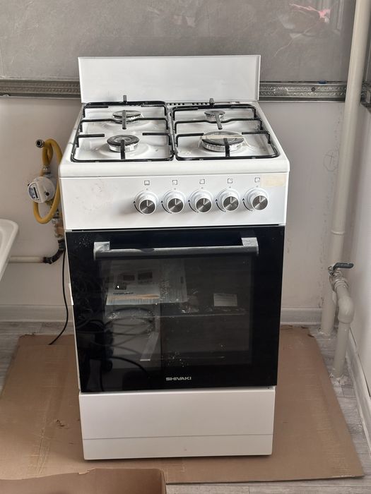 Газовая плита новая Shivaki