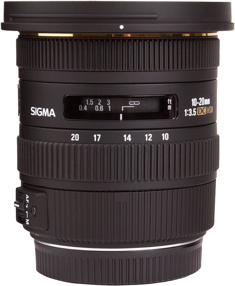 Nikon DSLR, D5600 Nou ( Plus Obiectiv Sigma 10-20mm)