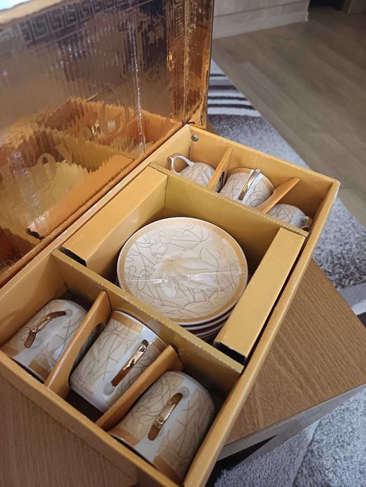 Порцеланов сервиз за кафе