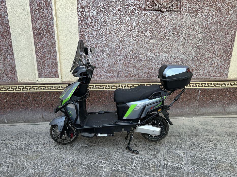 skuter, 2025 yil ,1200w