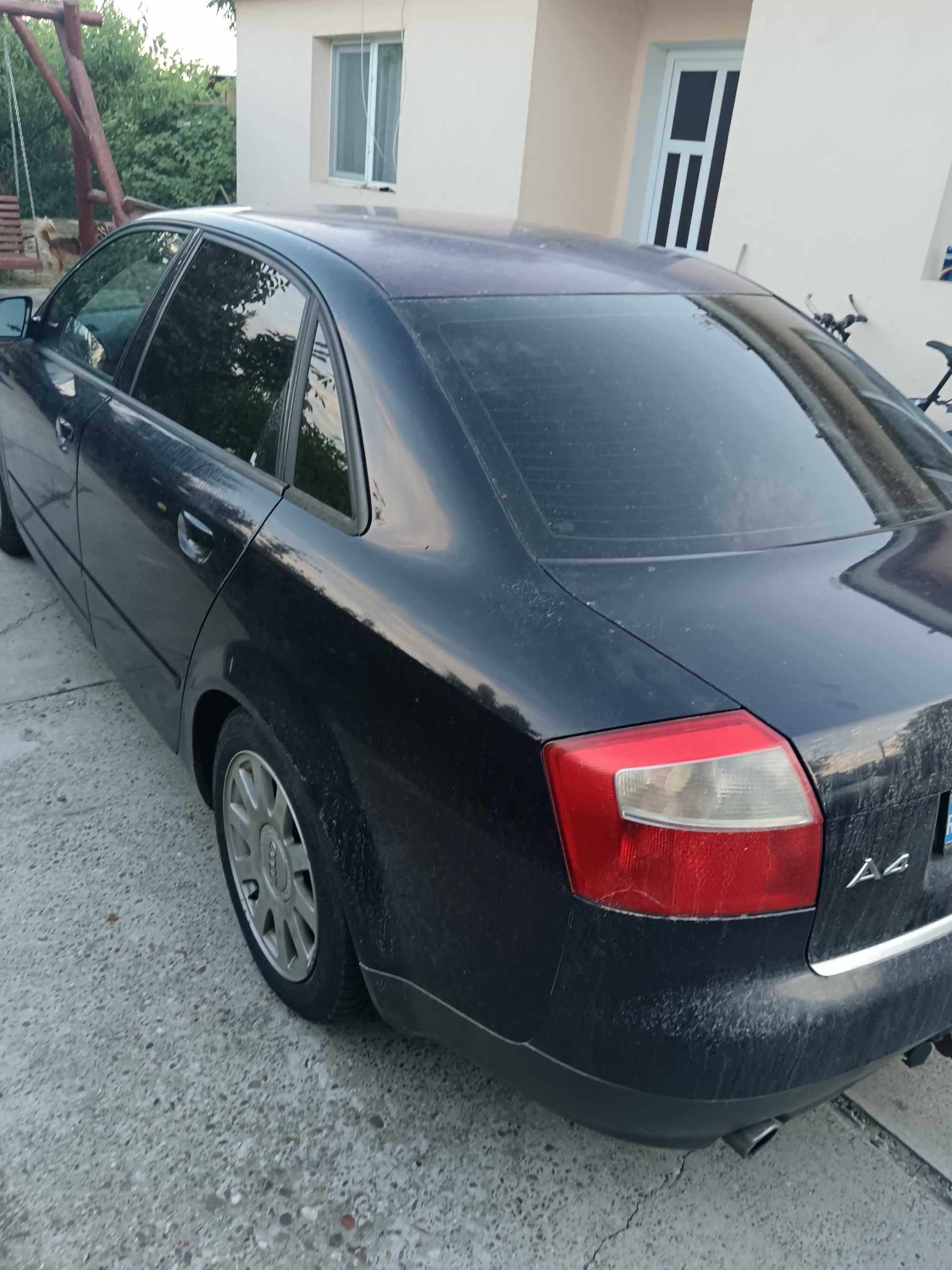 Vând audi A4 B6 1,6,benzină