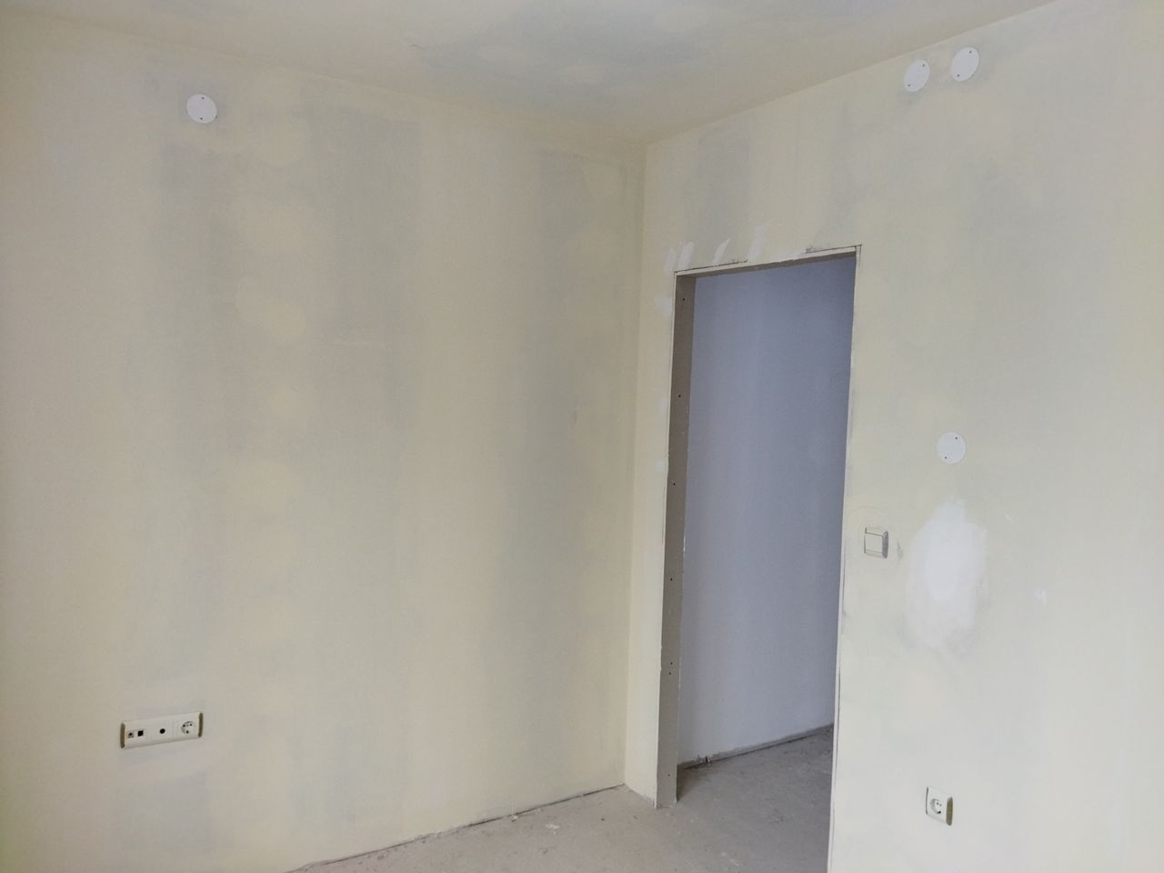Продава се Двустаен апартамент в к.к. Пампорово - 59 кв.м за 745 €/кв.м - Снимка #4