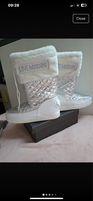 Love Moschino ghete de iarna