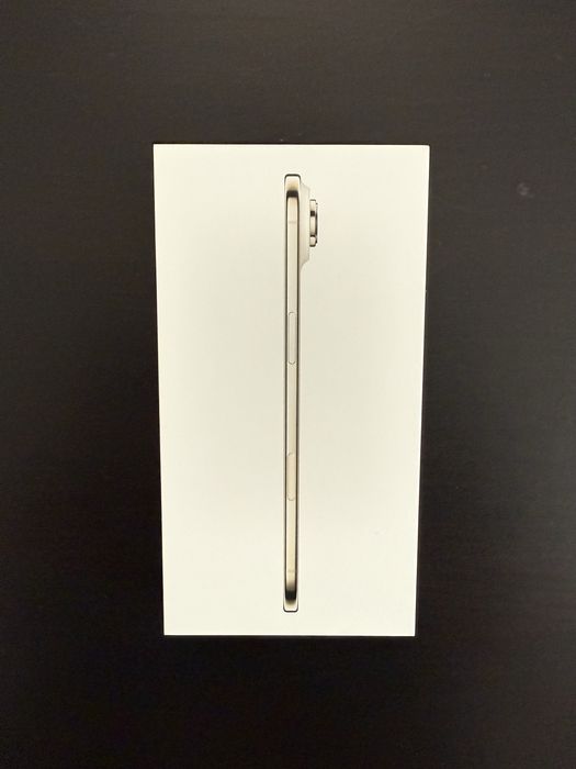 !ЧИСТО НОВ! iPhone Air Light Gold 256GB