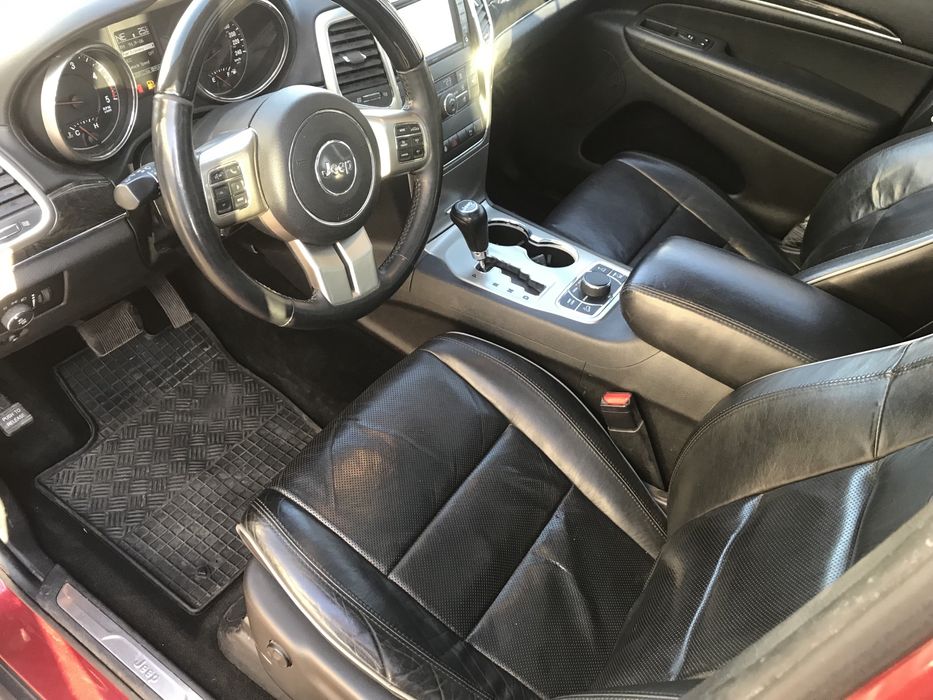 Jeep Grand Cherokee sau schimb cu Mercedes / Bmw +- diferenta