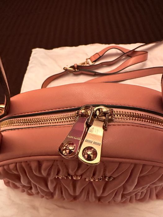 Дамска чанта MIUMIU