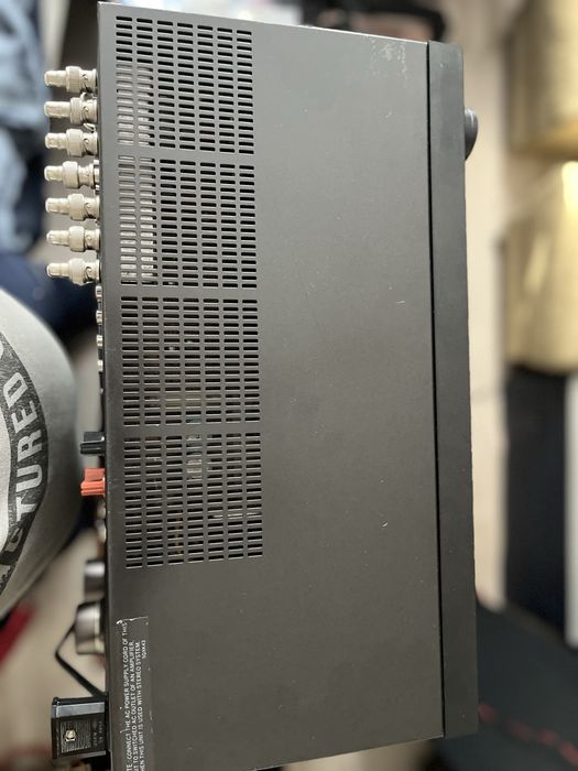 Technics съраунд процесор SH-AV33