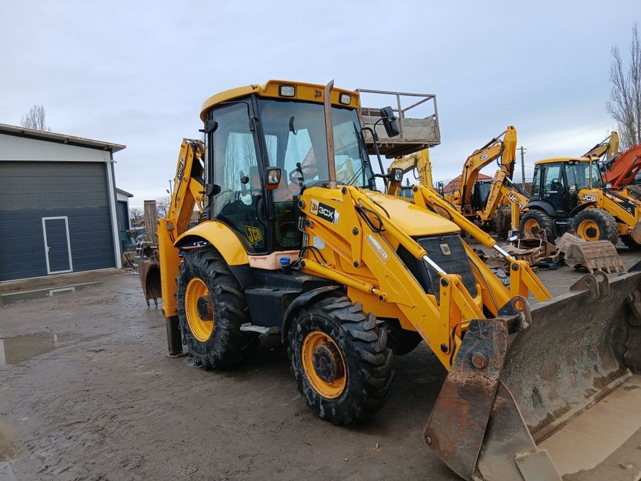 Vand buldoexcavator jcb 3cx