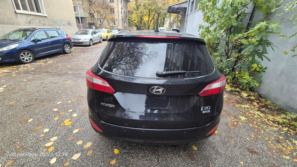 Hyundai i30 cw ,1,6 110кс