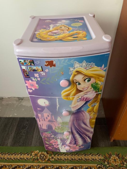 Продам комод десткий