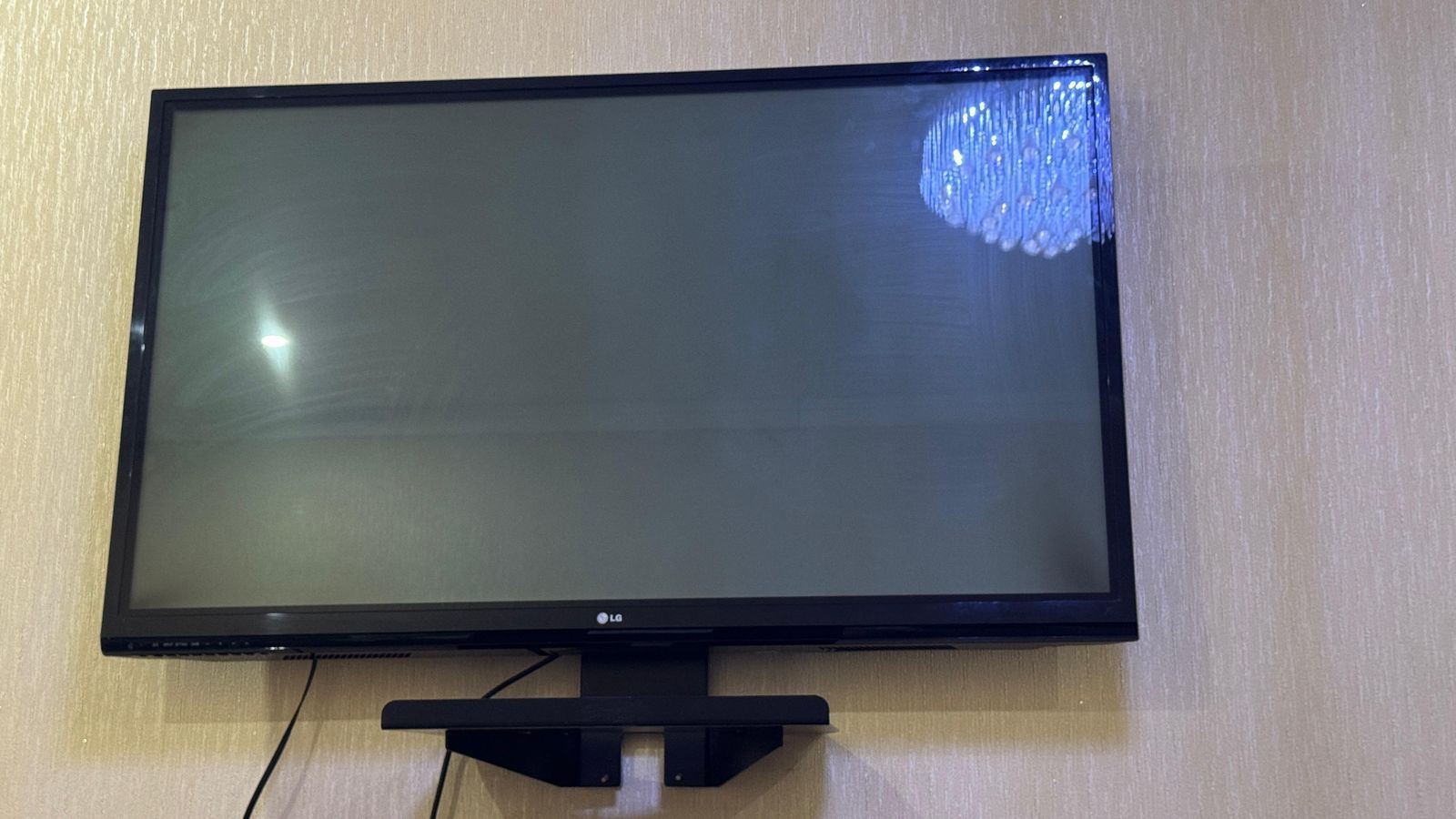 Телевизор  LG  в отличном состоянии