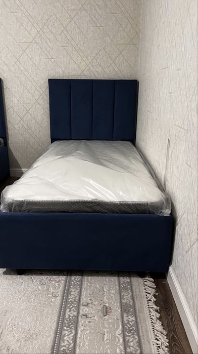 Продам кровать односпальную