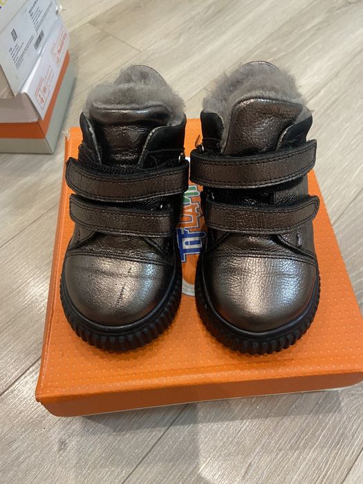 Детские зимние турецкие ботиночки, новые, размер 21