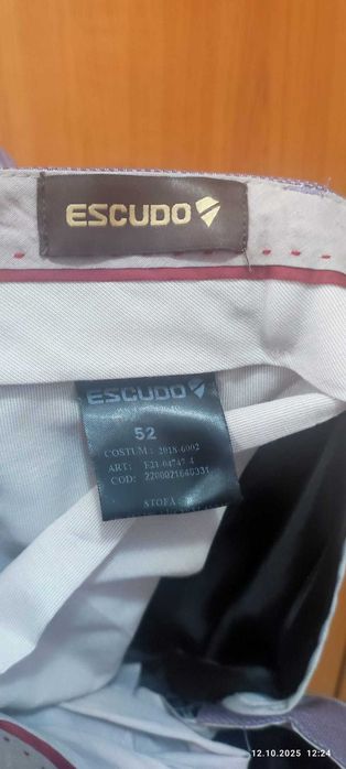 Pantaloni de stofă, culoare roz vișiniu, Firma Escudo