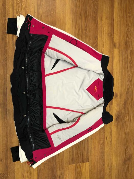 Kjus дамско ски яке L