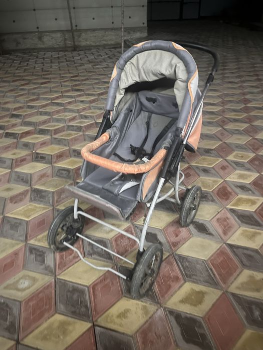 коляска отличном состояние