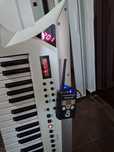 Vând keyboard Roland Ax-Edge cu stativ si husa transport, juzisound 1