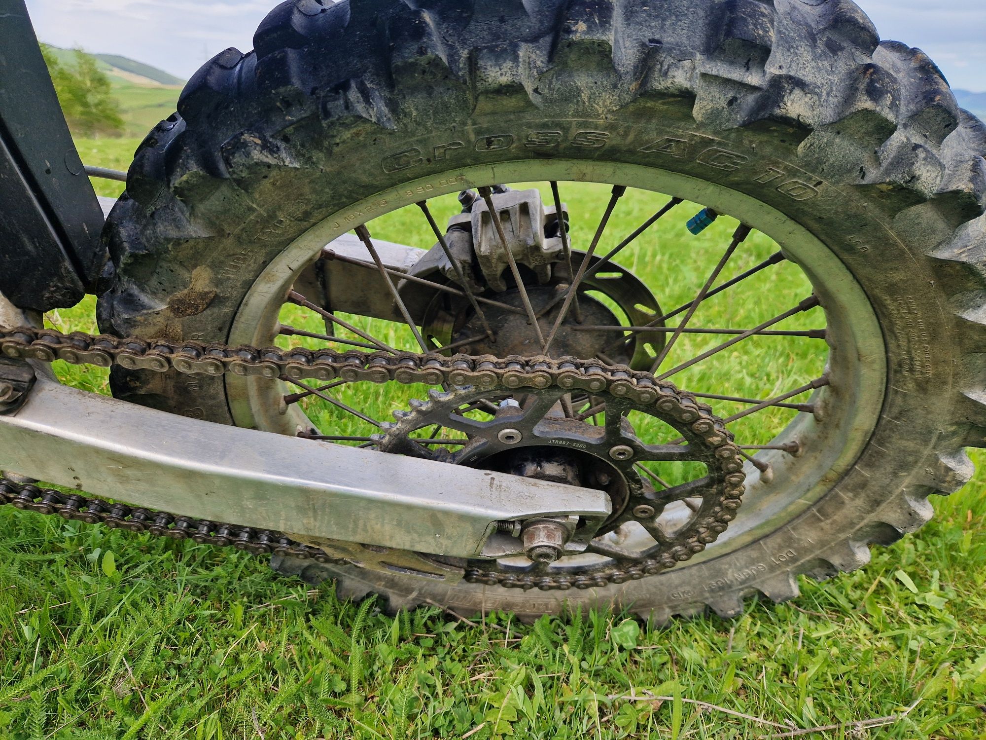 Vând Husaberg De 200cm în stare buna preț 1500euro neg