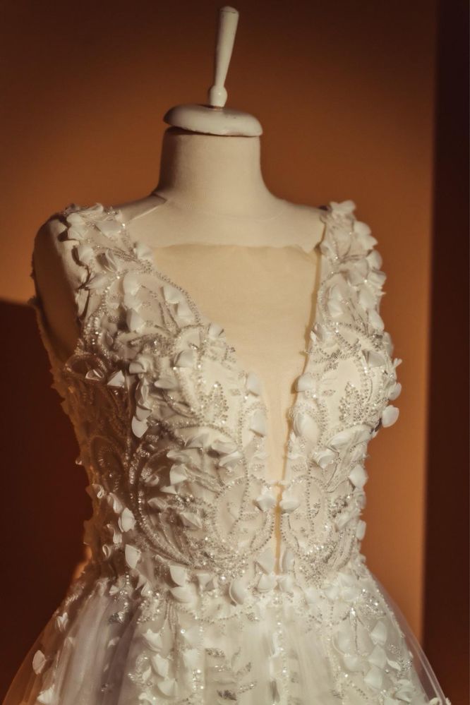 Vand rochie de mireasa