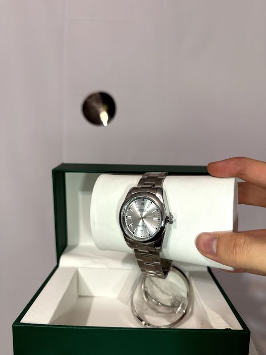 Ceas Rolex Oyster Perpetual Premium alb argintiu