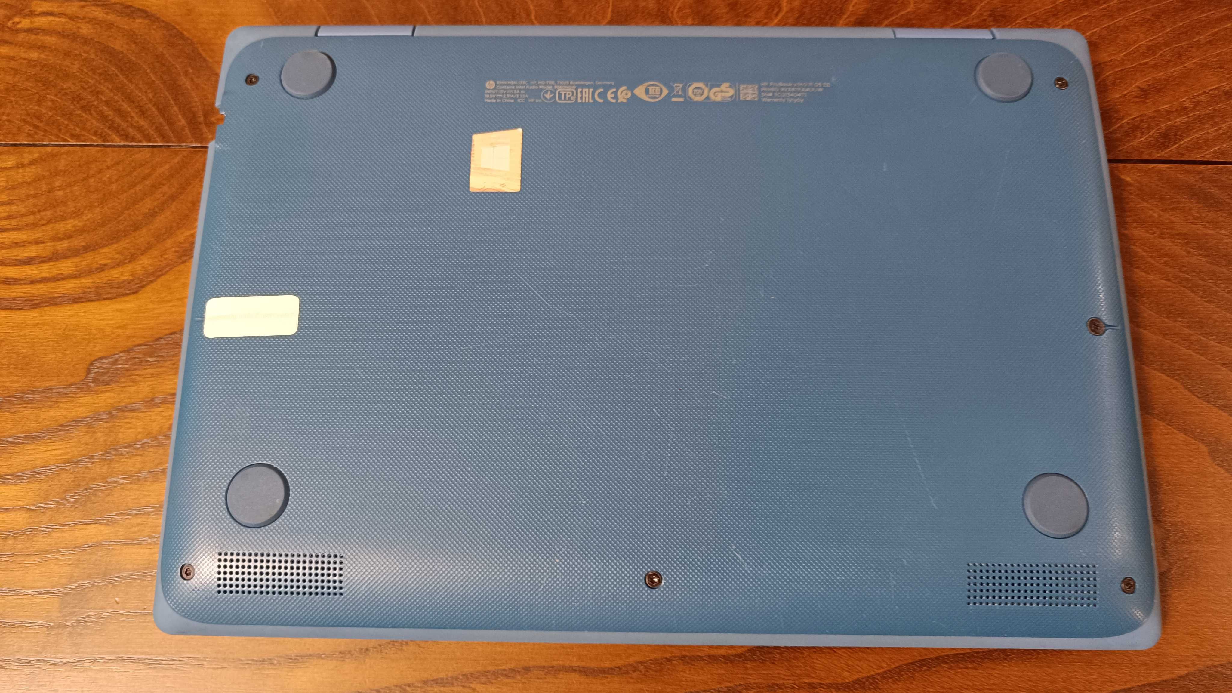 Лаптоп HP ProBook тъчскрийн екран Windows 11 и DDR4 памет