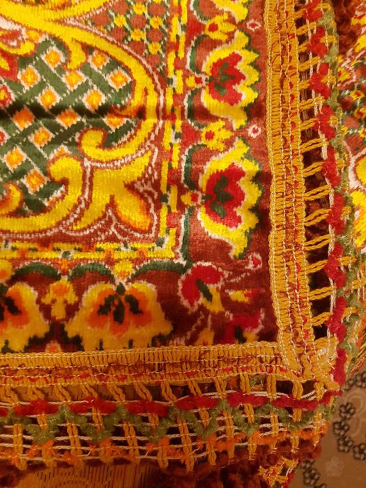 Винтидж антични плюшени покривки - изключително запазени!