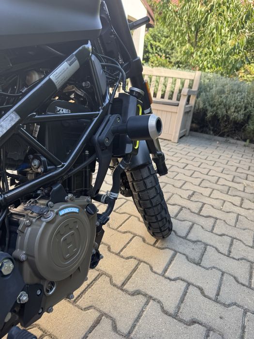 Husqvarna Svartpilen 401 - 2022